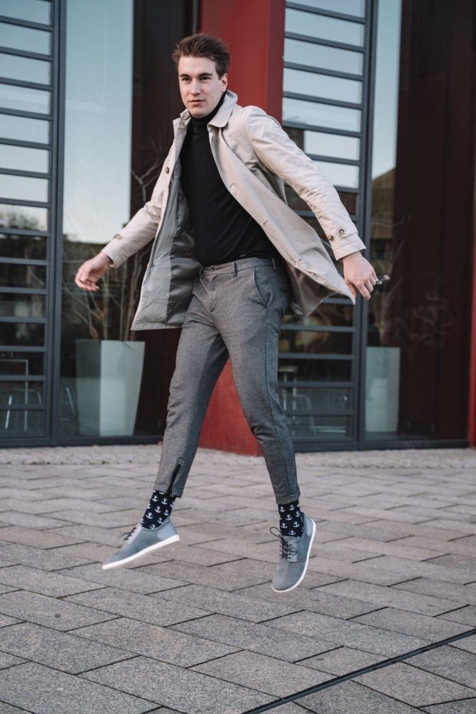PIQUANT Grijs