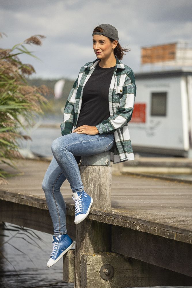 Chuqqs blauw